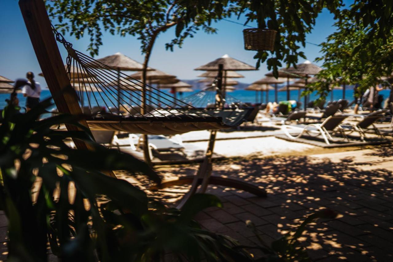 Zoe Seaside Resort Gialova Dış mekan fotoğraf